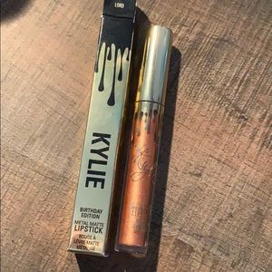 Kylie Birthday Edition Metal Lipstick